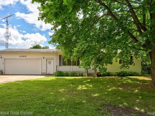 House for sale in Tuscola, Michigan