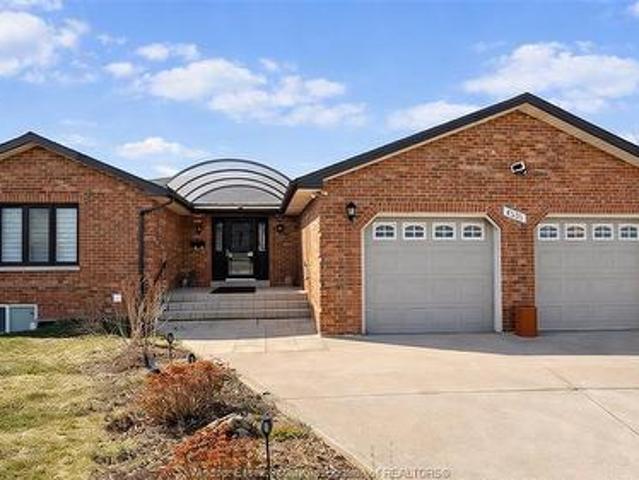 House for sale in Maidstone, Ontario