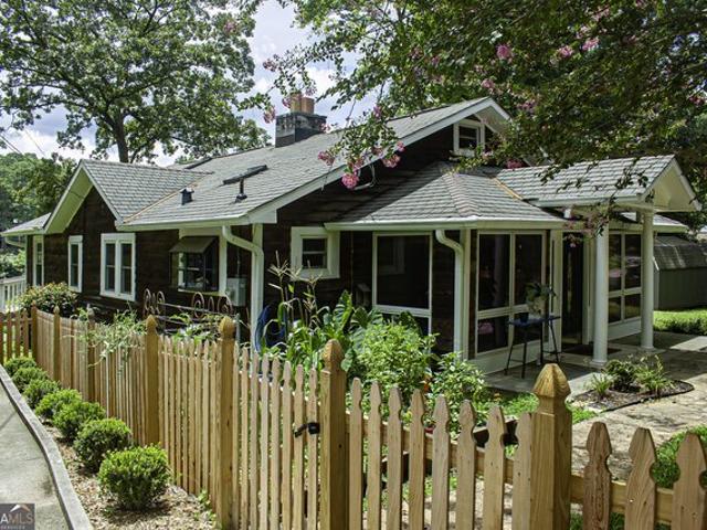House for sale in Stone Mountain, Georgia