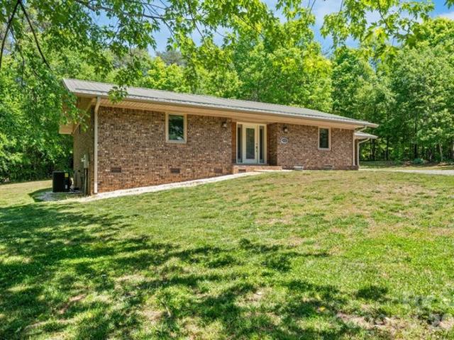 House for sale in Catawba, North Carolina