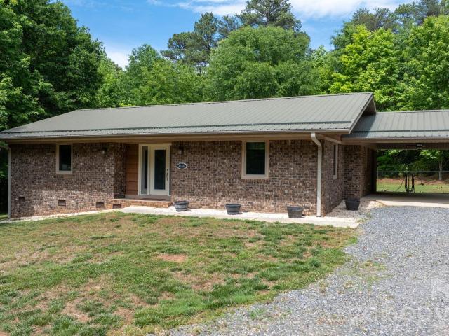 House for sale in Catawba, North Carolina