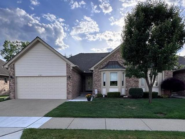 Condo for sale in Michigan