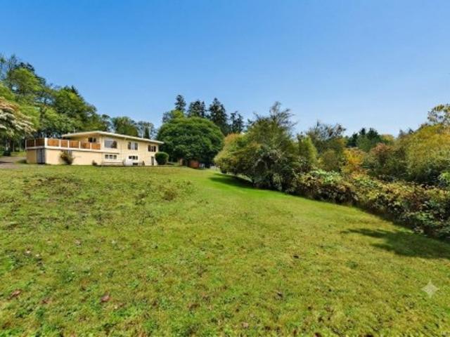 House for sale in Saanich, British Columbia