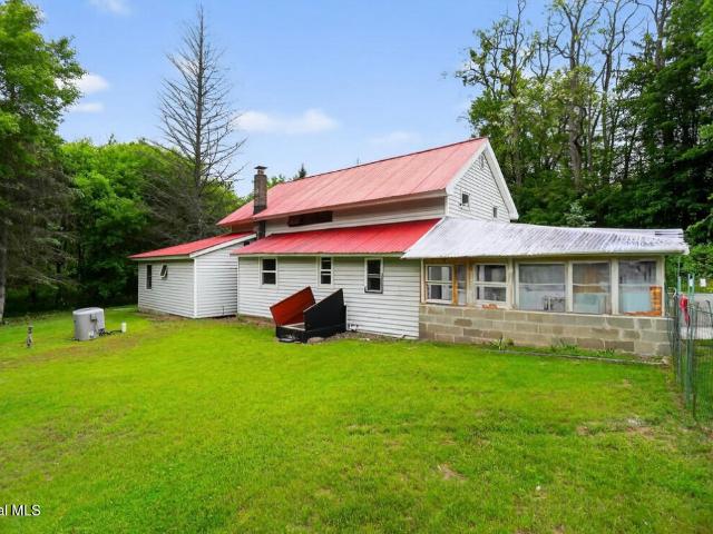 House for sale in Niskayuna, New York