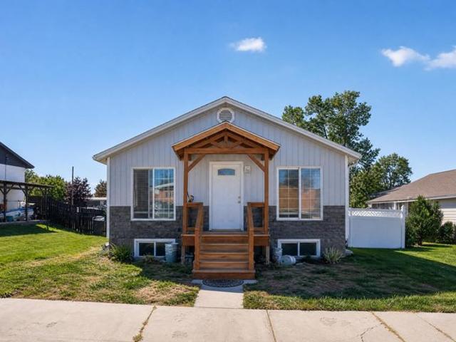House for sale in Power, Idaho