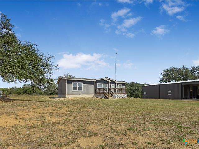 House for sale in Yoakum, DeWitt County