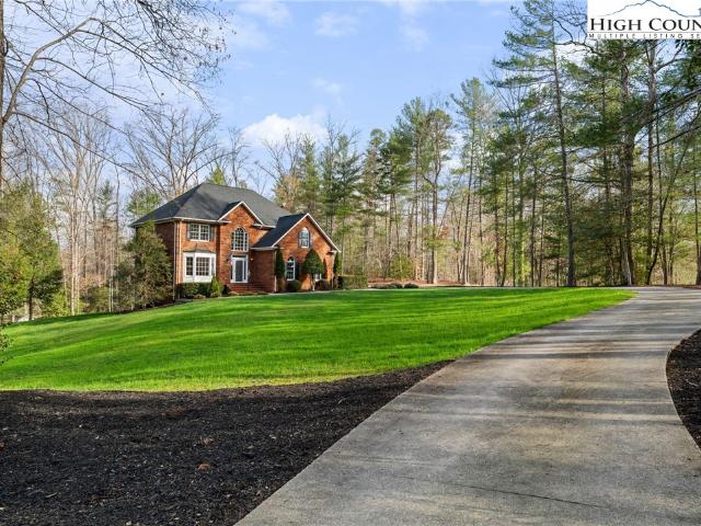 House for sale in Wilkesboro, Wilkes County