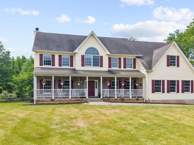 House for sale in Ringoes, New Jersey