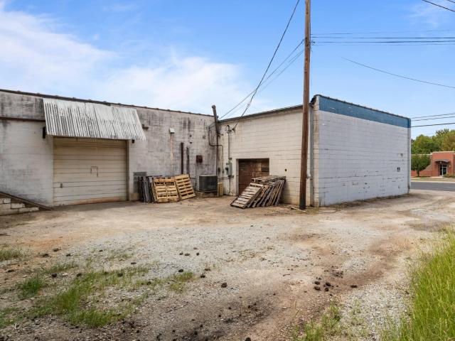 Commercial for sale in Waverly