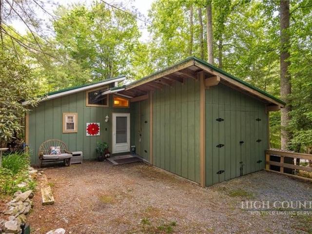 House for sale in Avery, North Carolina