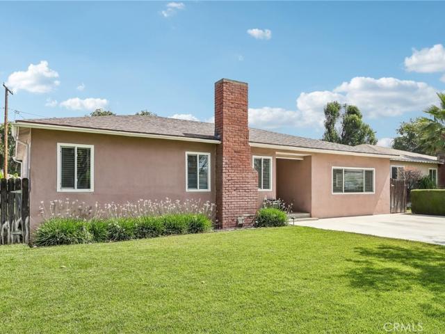 House for sale in Magnolia Center, Riverside