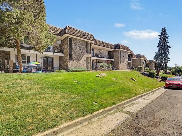 Condo for sale in Arapahoe, Colorado