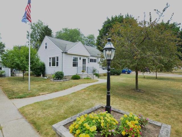 House for sale in Utica, Michigan