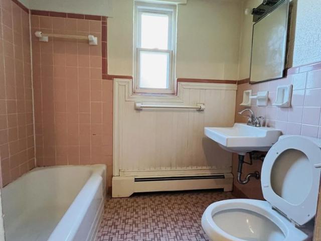 Apartment for rent in Roselawn, Ohio