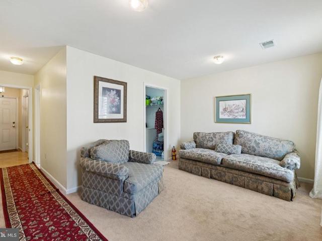 Townhouse for sale in Sterling