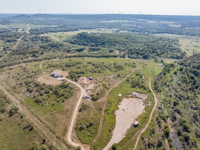 House for sale in Jacksboro, Texas