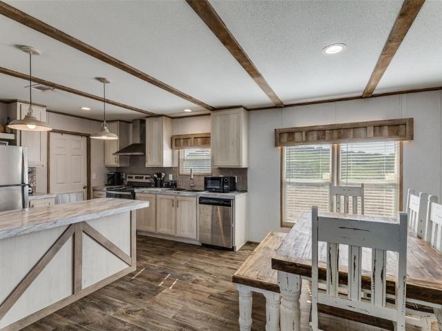 House for sale in Jacksboro, Texas