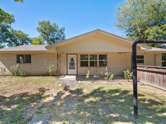House for sale in Fairfield, Freestone County