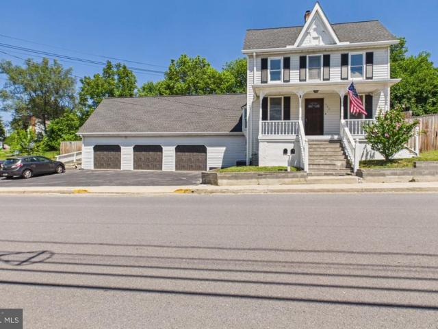 House for sale in Falling Waters, West Virginia