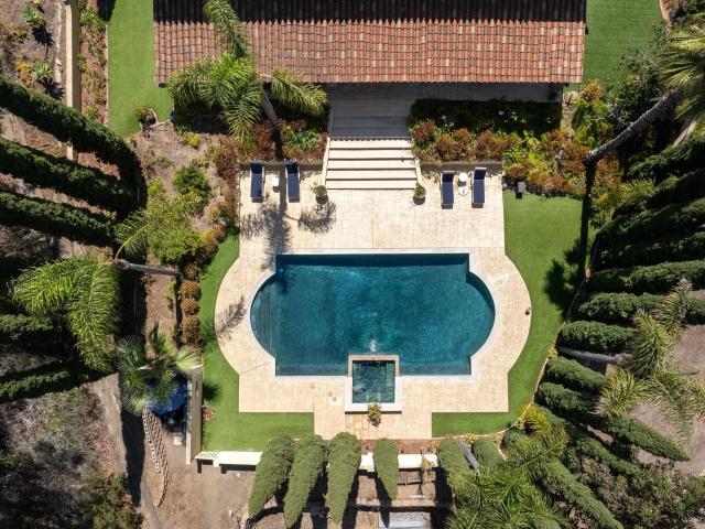 House for sale in Rancho Santa Fe, California