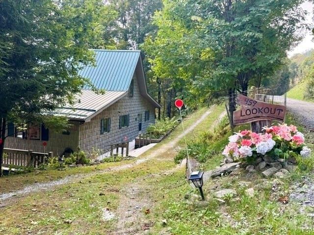 House for sale in Mars Hill, North Carolina