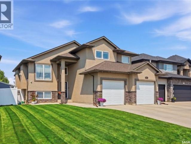 House for sale in Saskatoon, Saskatchewan