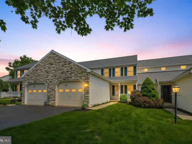 Townhouse for sale in Manheim, Pennsylvania