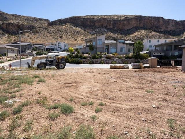 Land for sale in La Verkin, Utah