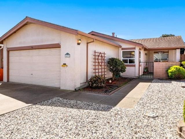 House for sale in Freedom, California