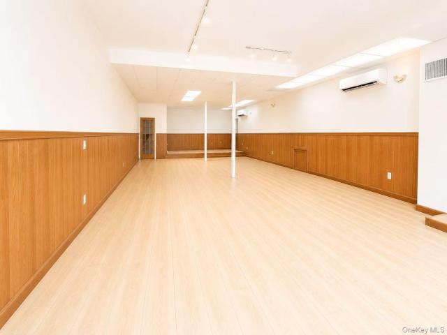 Property for rent in Sunnyside Gardens, New York