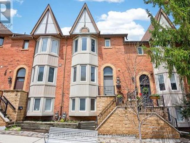 Townhouse for sale in Woodbridge, Vaughan