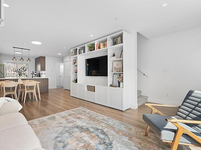 Condo for sale in Maple Ridge, British Columbia
