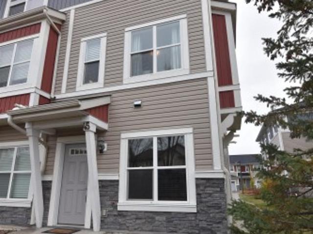 Townhouse for sale in Wedgewood, Alberta