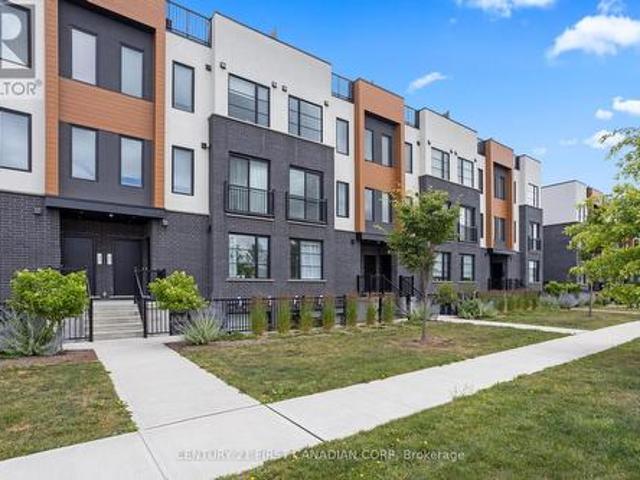 Townhouse for sale in Arva, Ontario
