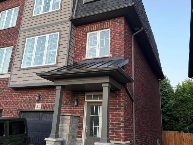Townhouse for rent in Woburn, Ontario