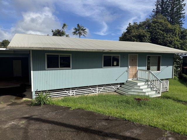 House for sale in Honokaa, Hawaii