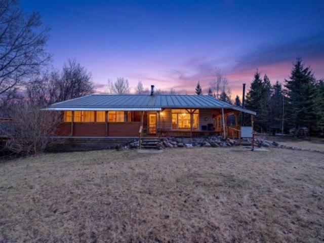 House for sale in Alberta