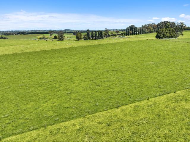 Cottage for sale in Nilma North, Victoria