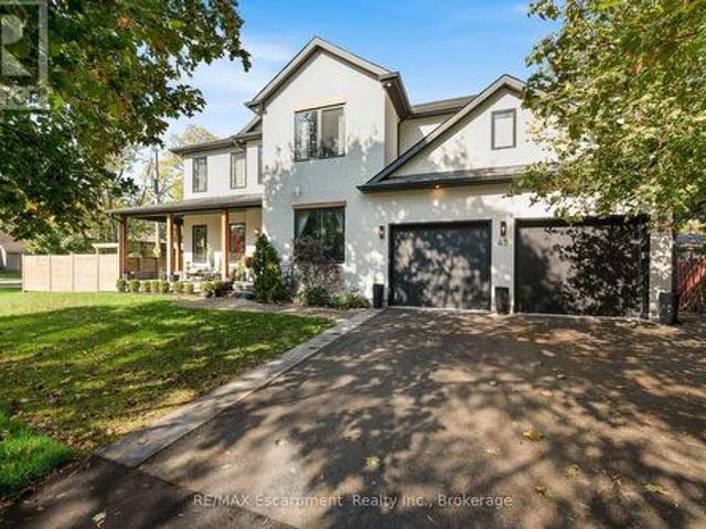 House for sale in Burlington, Golden Horseshoe