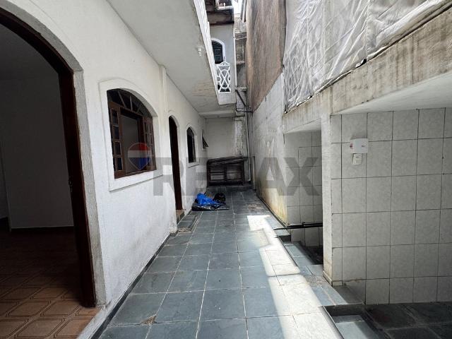 Casa aluguel em Vila Cunha Bueno, São Paulo