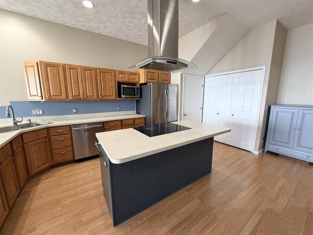 Condo for sale in Manistee, Michigan