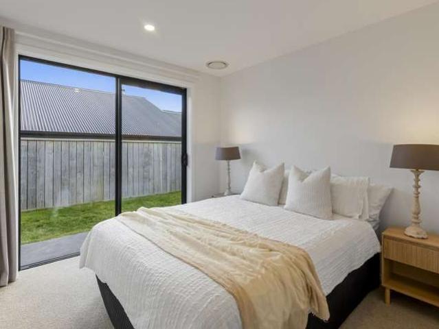 House for sale in Otakou