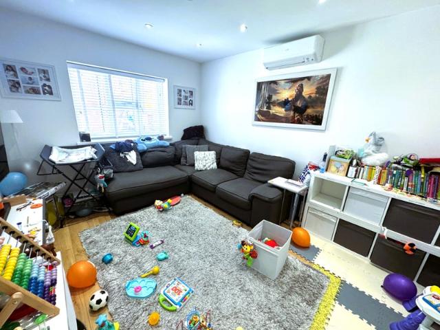House for rent in Greater London