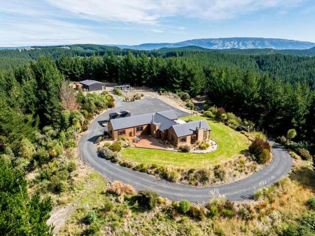 Property for sale in Otakou