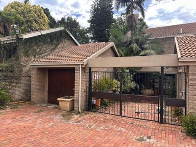 Townhouse for rent in Sandton