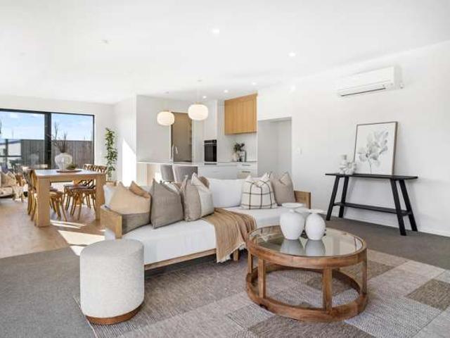House for sale in Lincoln, Canterbury