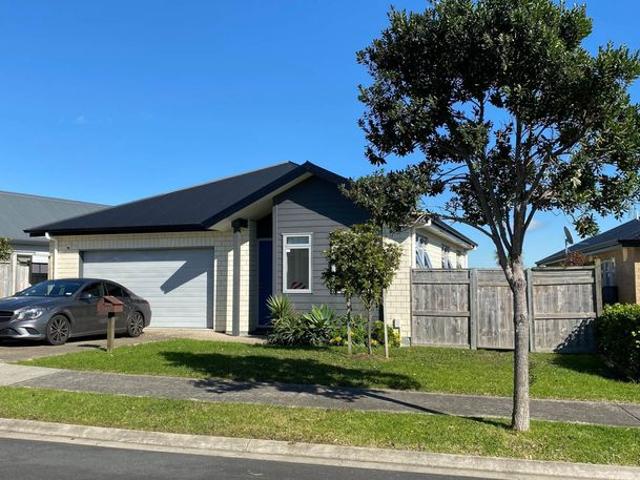 House for rent in Whangaparaoa, Oroua County