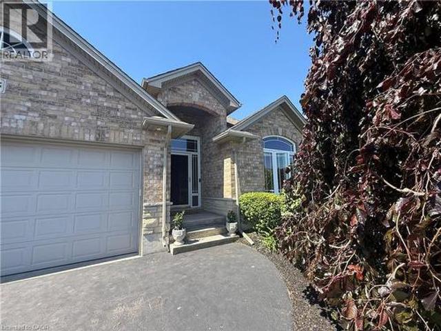 House for sale in Port Dover, Ontario