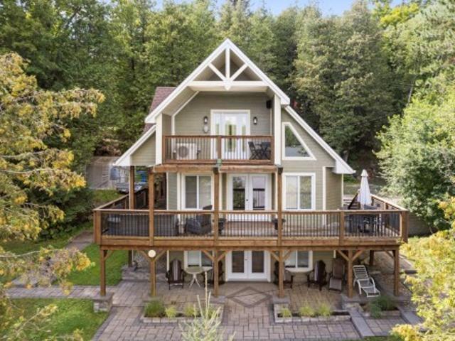 House for sale in Les Collines-de-l'outaouais, Quebec