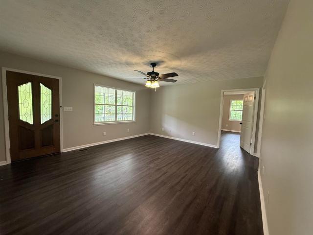 House for sale in Vinemont, Alabama